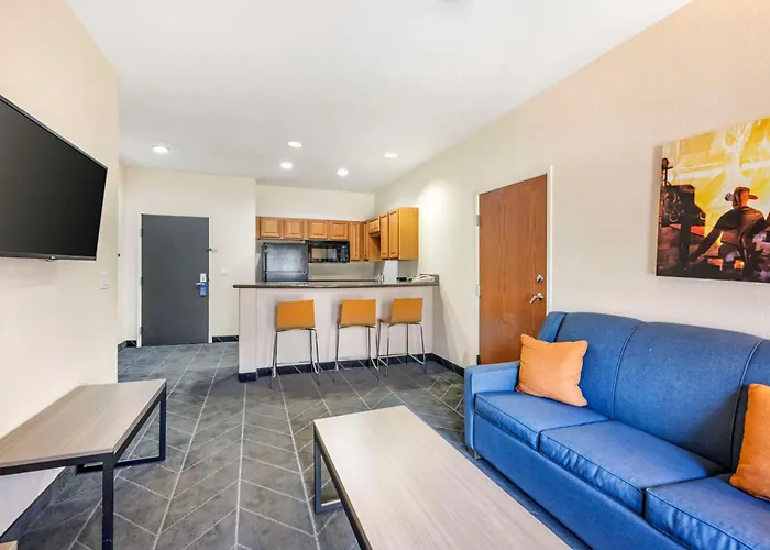 Best Western Lubbock West Inn & Suites
