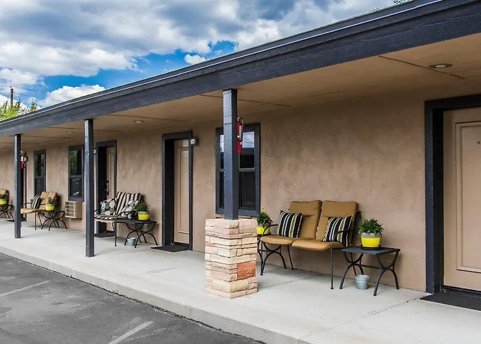 Rodeway Inn & Suites Williams Downtowner-Rte 66