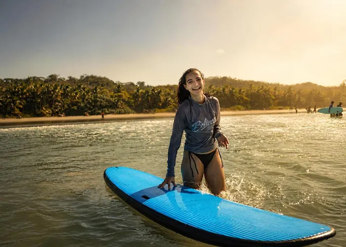 Believe Surf & Yoga Lodge Santa Teresa