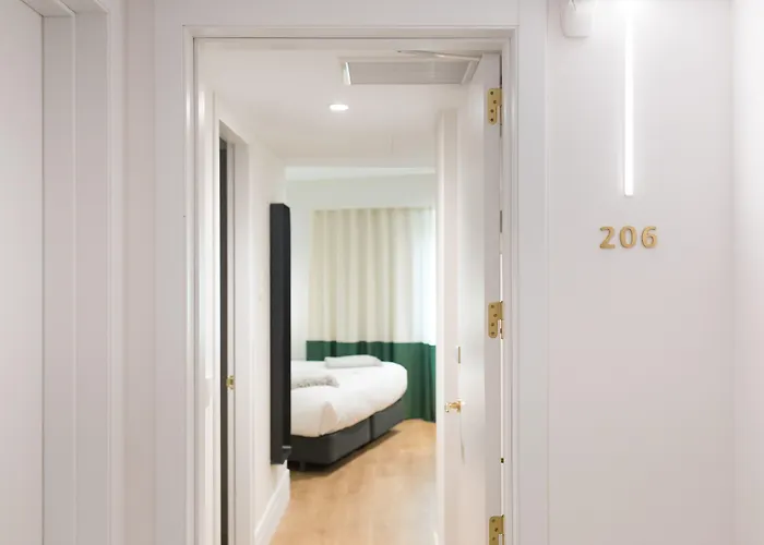 Room Mate Cosmo - City Centre, Valencia