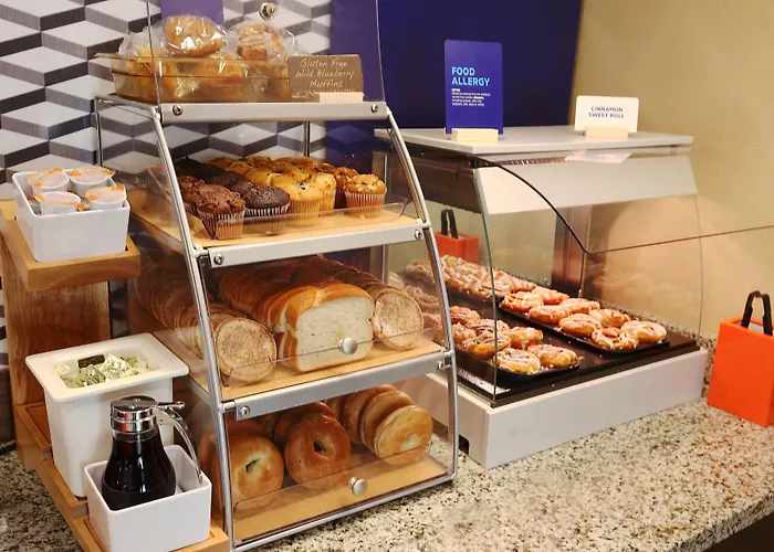 Holiday Inn Express Pittsburgh West - Greentree, An Ihg Hotel