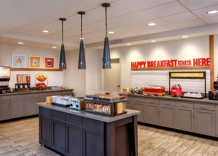 Hampton Inn & Suites Cranberry Township/Mars
