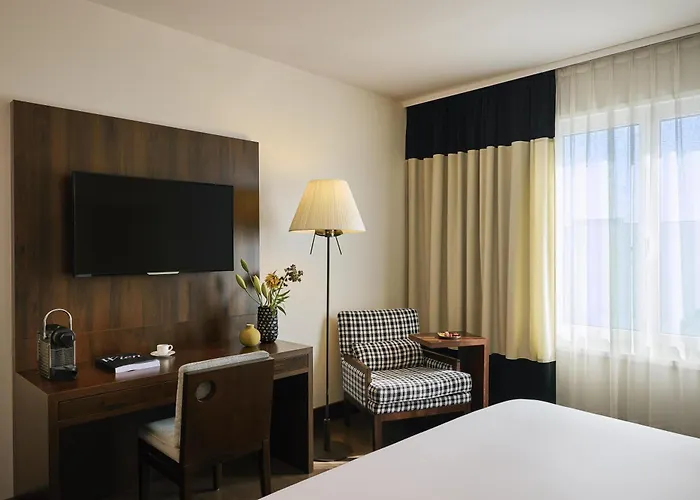 Nh Vienna Airport Conference Center