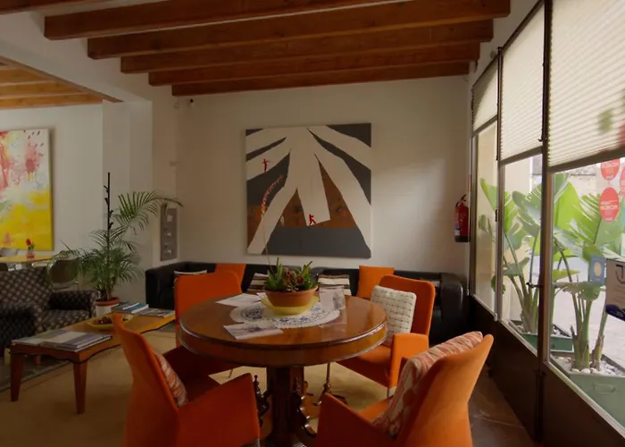 L'Host Boutique Rooms
