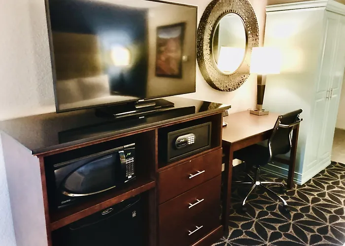 Baymont By Wyndham Mcallen Pharr