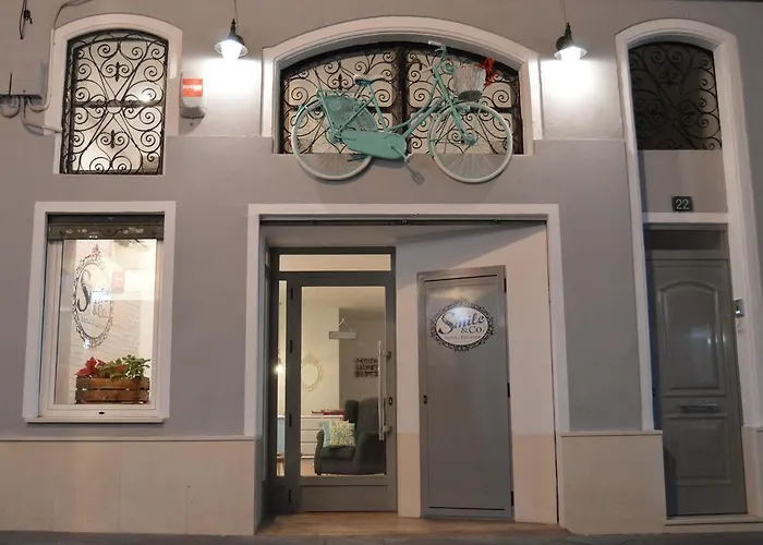 Hotel Smile&Co Hostal Boutique