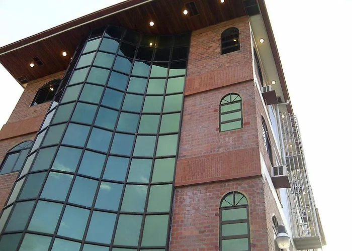 Hotel Paramuru