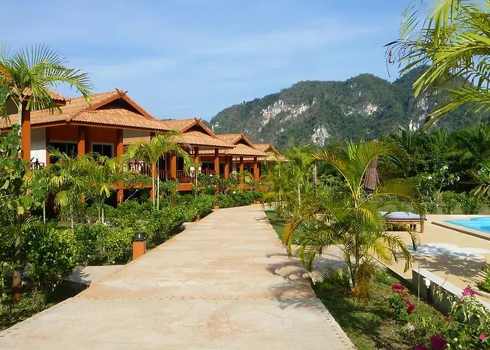 Khao Sok Jasmine Garden Resort - SHA Certified