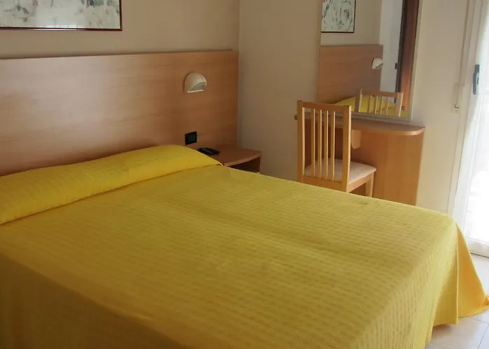 Hotel Villa Dina Rimini