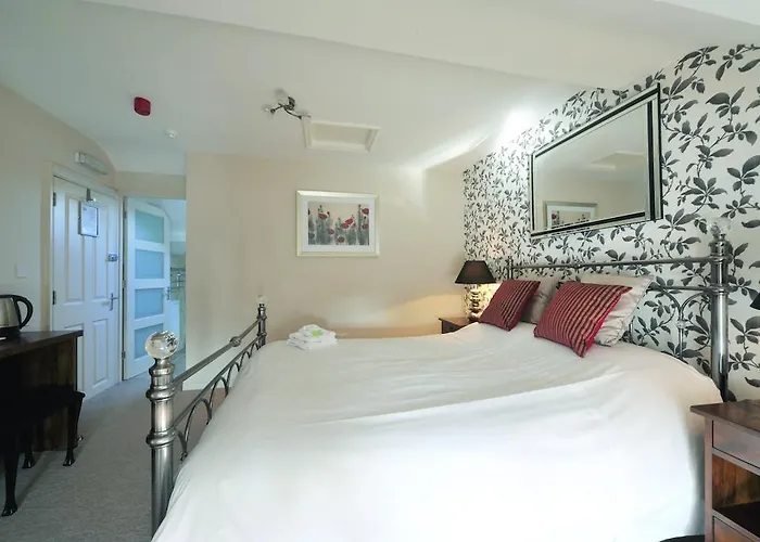 Priory Hotel