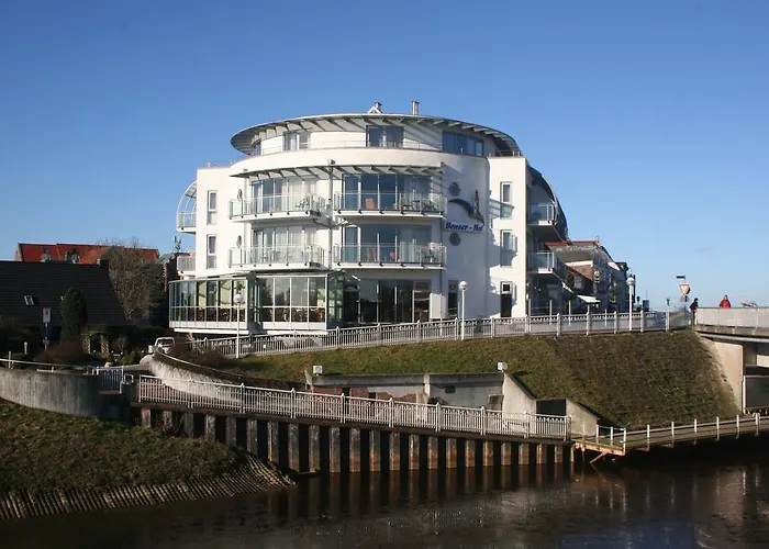 Nordseehotel Benser Hof Garni am Hafen