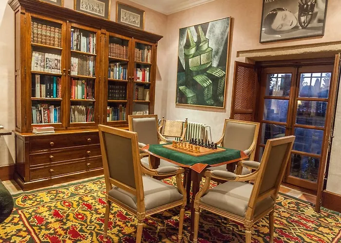 Palacio Chaves Hotel