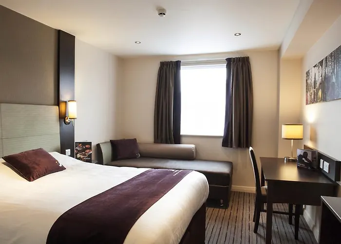 Premier Inn Basingstoke West