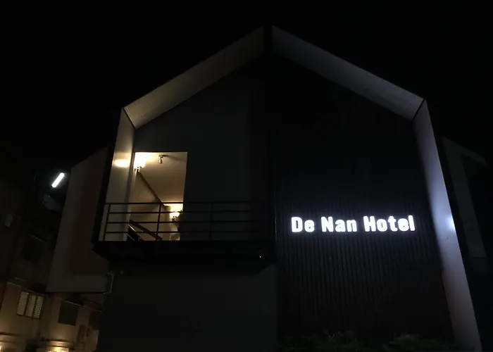 De Nan Hotel