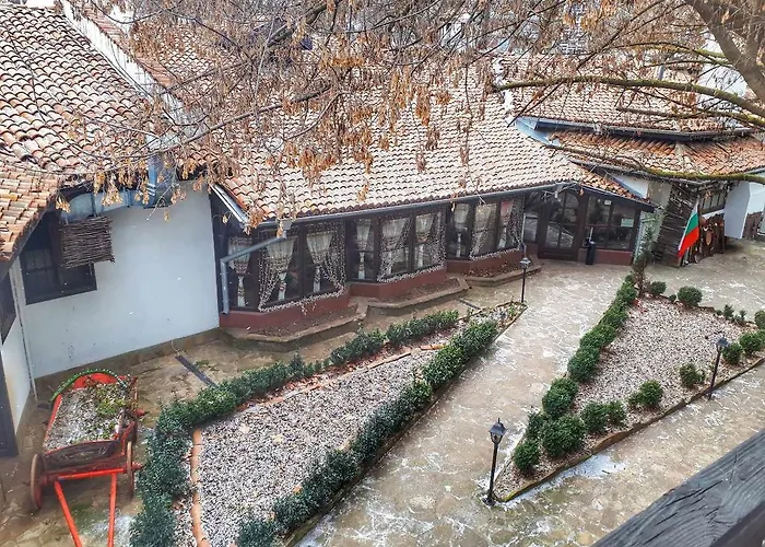 Khan Staria Dobrich Family Hotel