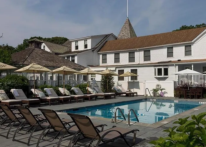 Shelter Island House