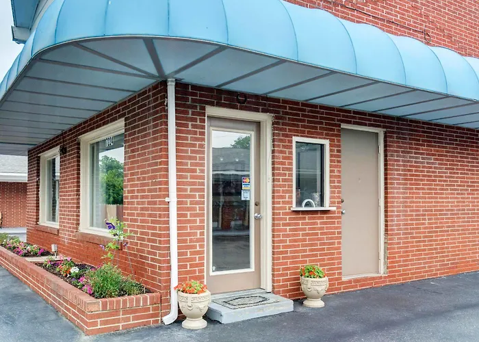 Rodeway Inn & Suites Williamsburg