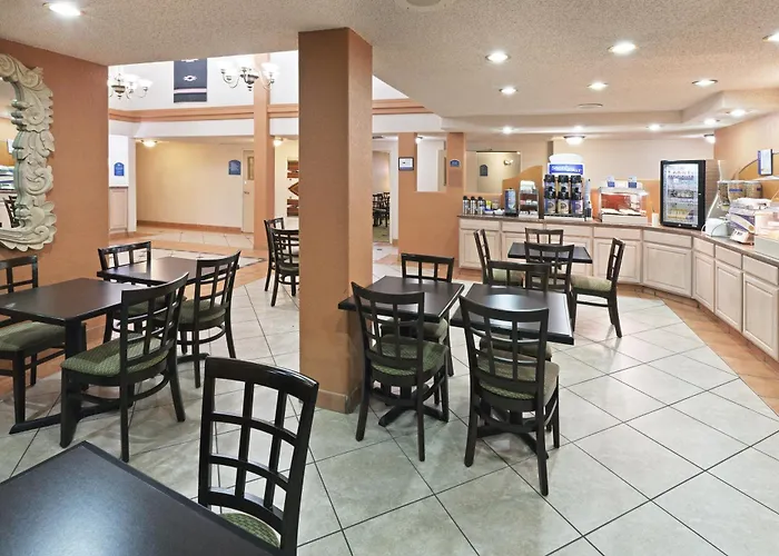 Ramada By Wyndham Santa Fe