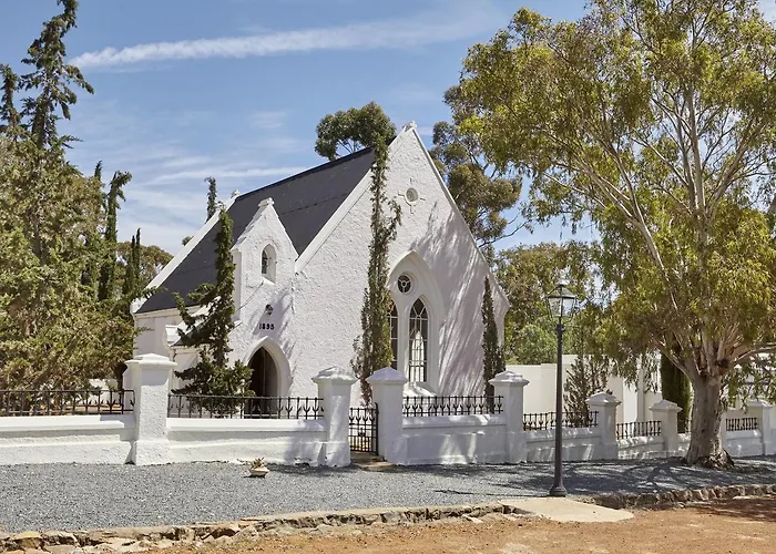 Lord Milner Hotel