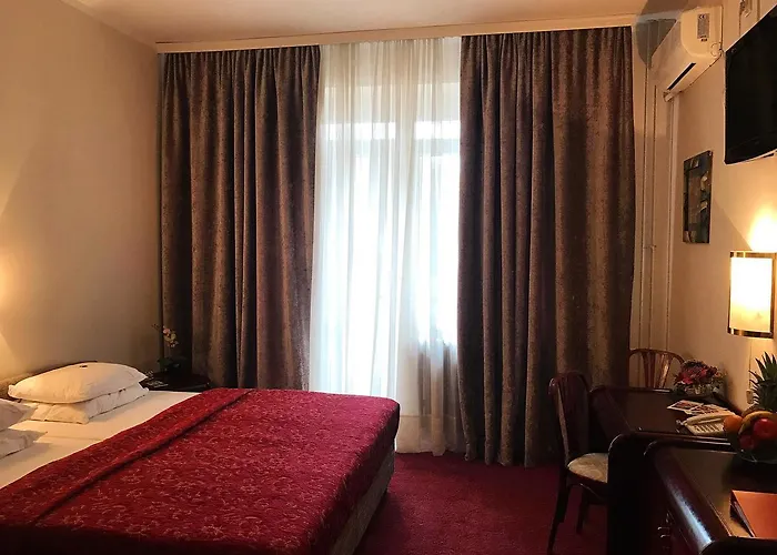 Golden Inn Hotel