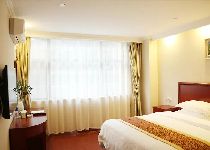 Greentree Eastern Jiangxi Yingtan North Longhushan Rd Gym Hotel