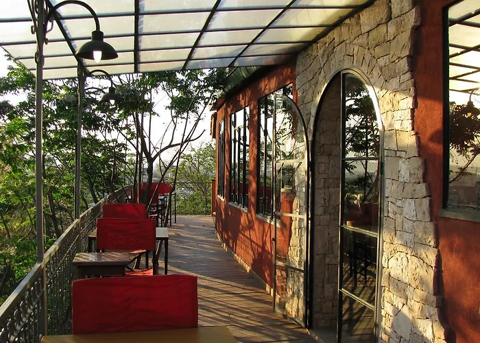 Belvedere Hotel