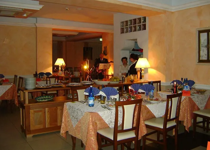 Hotel Adriana