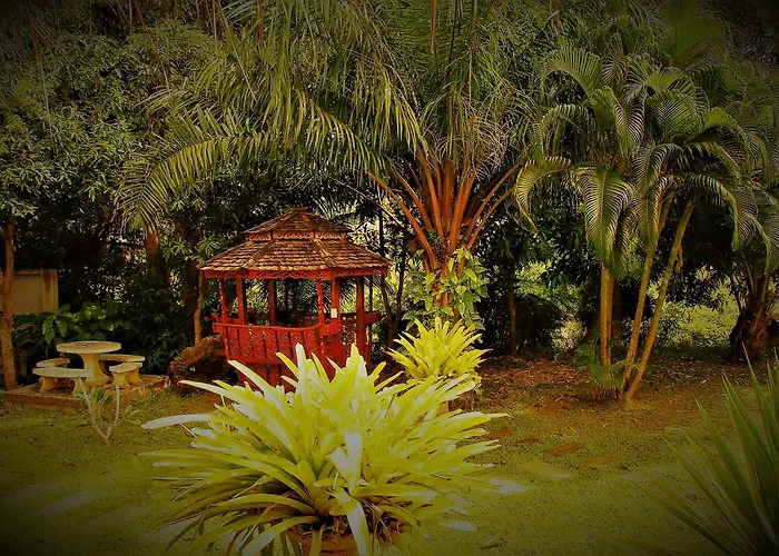 Cozy Garden Resort