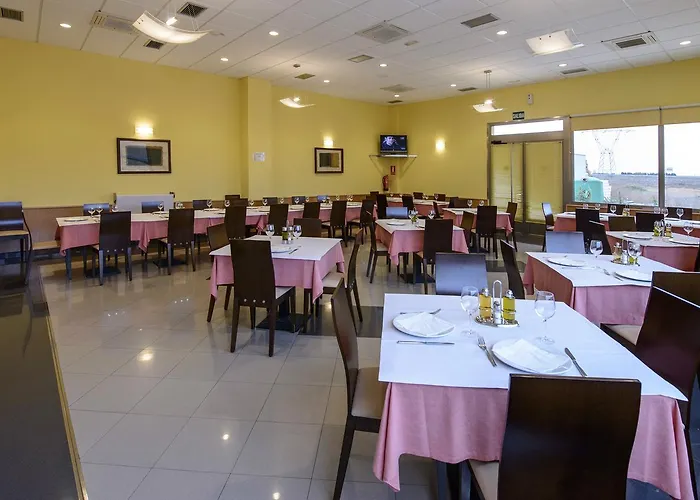 Hotel Castillo El Burgo