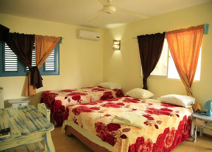Casa Brisa Mar Hotel