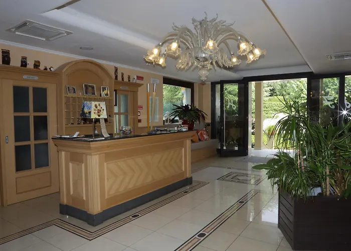 Hotel Fioroni