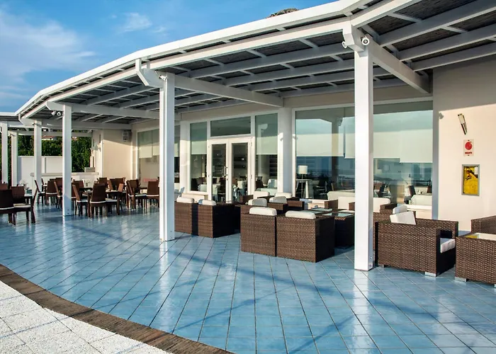 Moresco Park Hotel
