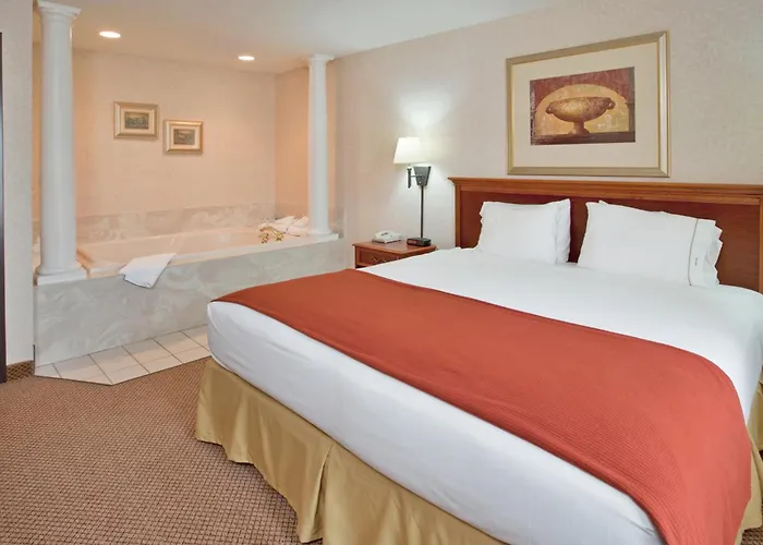 Seasons Inn & Suites Highland