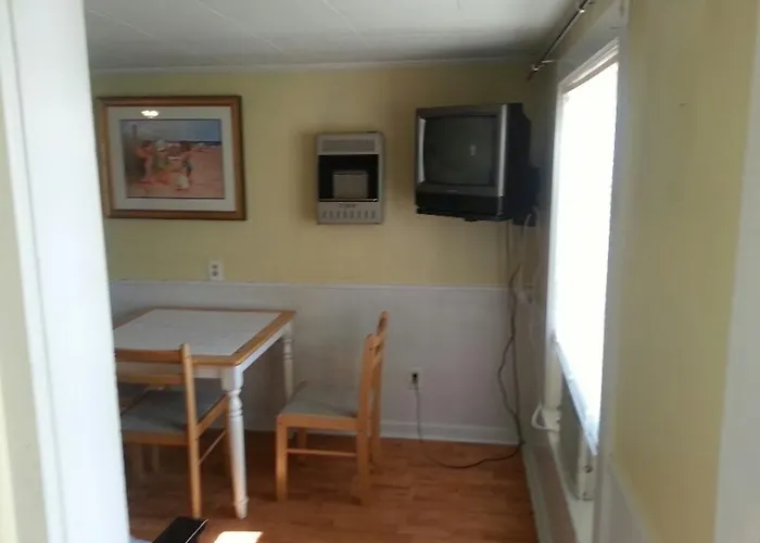 Caris Landings Inn By The Sea