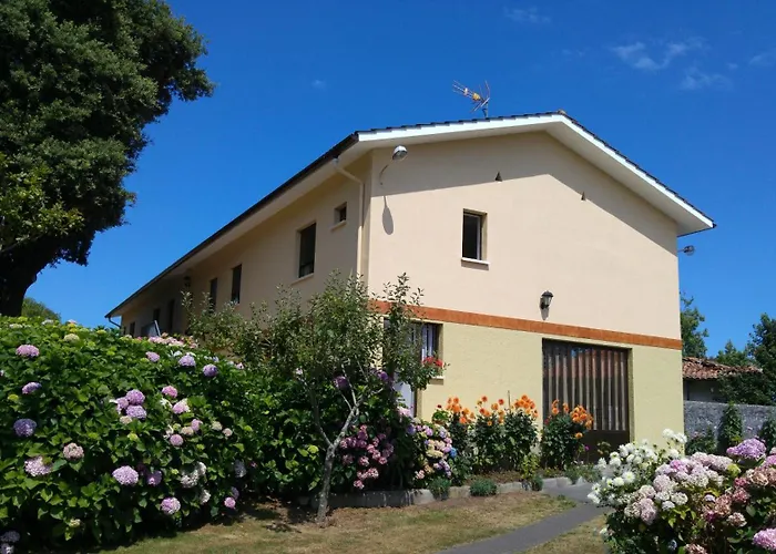 Hotel La Encina Celorio Llanes Parking