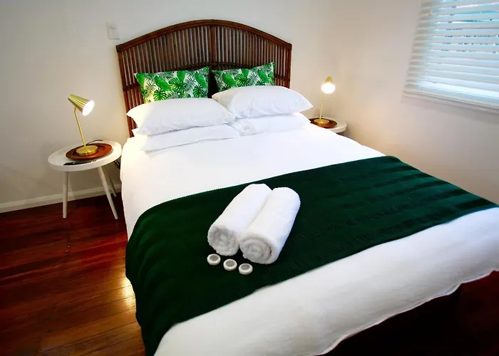 Tea Gardens Hotel