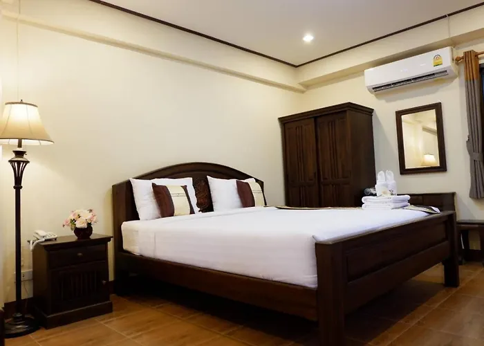 Nanbaankhun Hotel