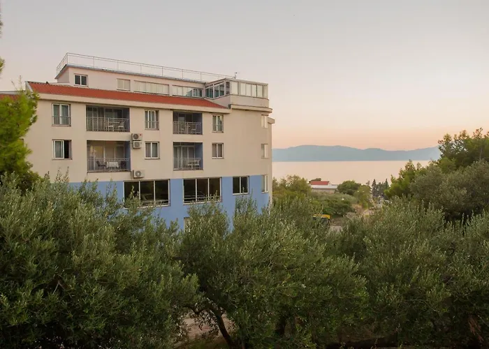 Aparthotel Pecic