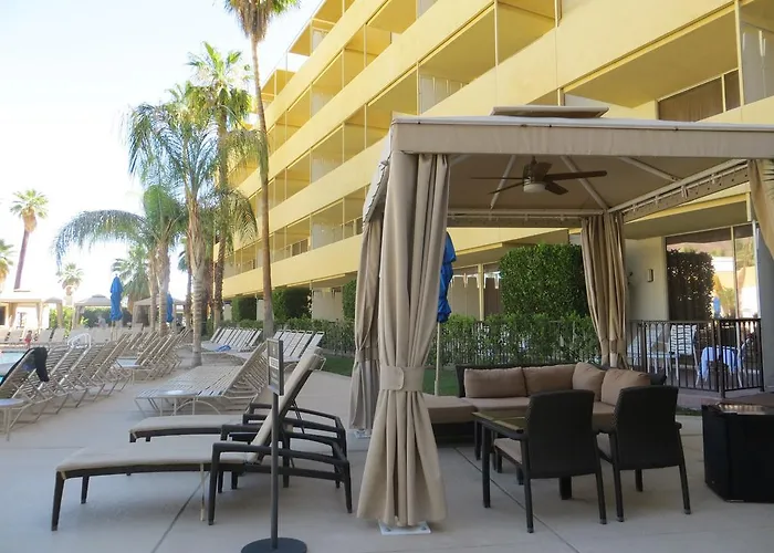 Palm Springs Beach hotels