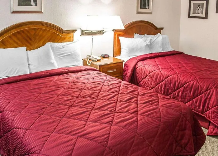 Rodeway Inn & Suites Roseburg