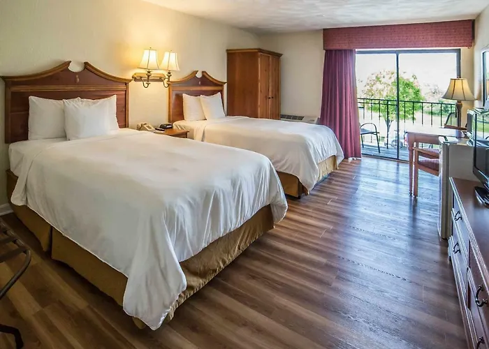 Mainstay Hotel And Conference Center
