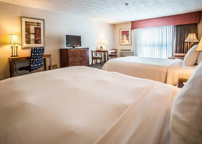 Mainstay Hotel And Conference Center