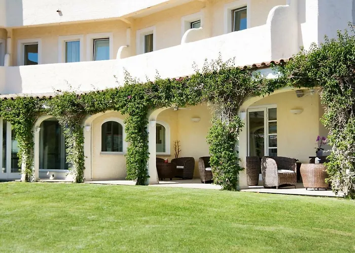 Ahr Baja Hotel & Spa Cannigione