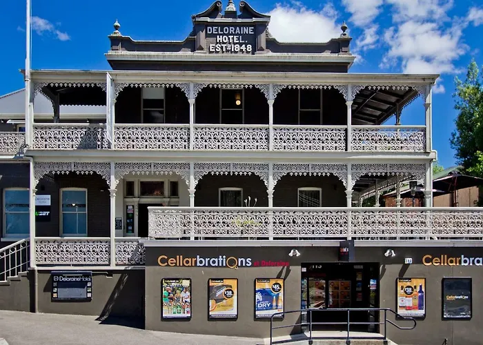 Deloraine Hotel