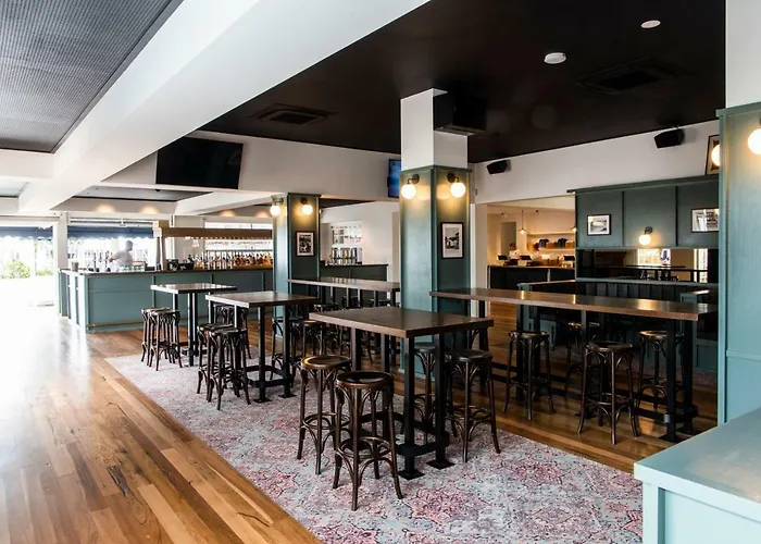 Portsea Hotel