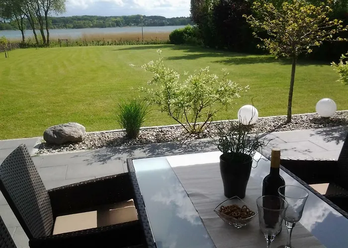 Ferienwohnung mit Seeblick