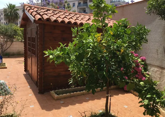 Fantastico bajo con Jardin en Playa de Canet