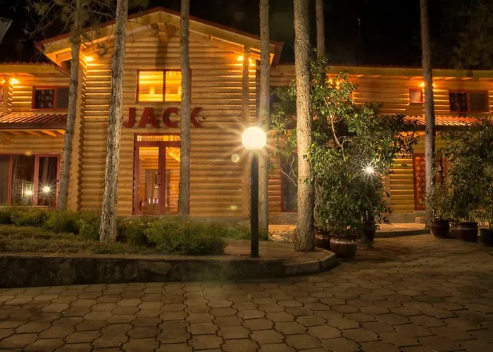 Jack Family Hotel