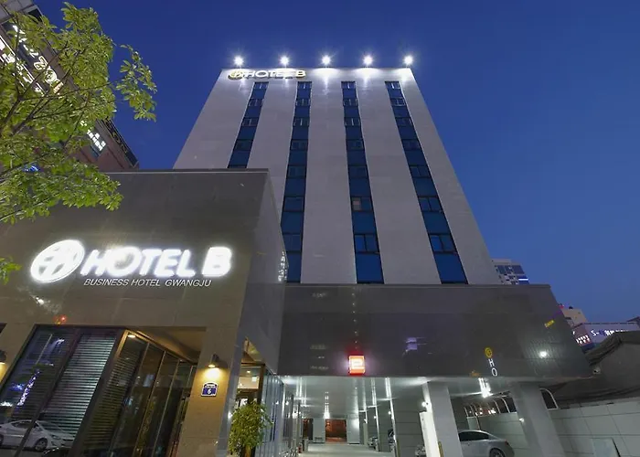 Hotel B
