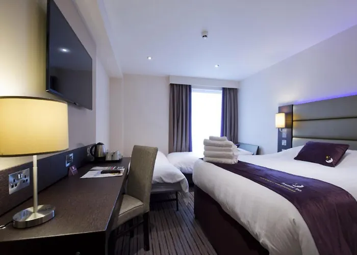 Premier Inn Guildford North - A3